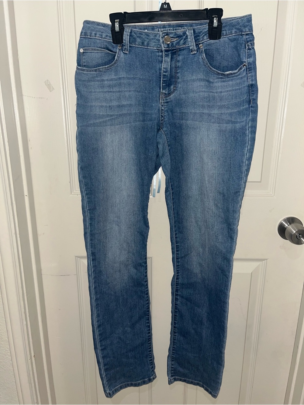 Jennifer Lopez Straight-Leg Mid Blue Jeans